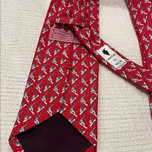 Vineyard Vines Red Snowboarder Novelty Silk Tie